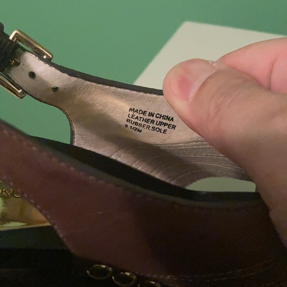 Michael Kors Wedge Shoes Size 6.5M ( Fits small) - Picture 8 of 15